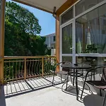 Apartment Central 아파트 *