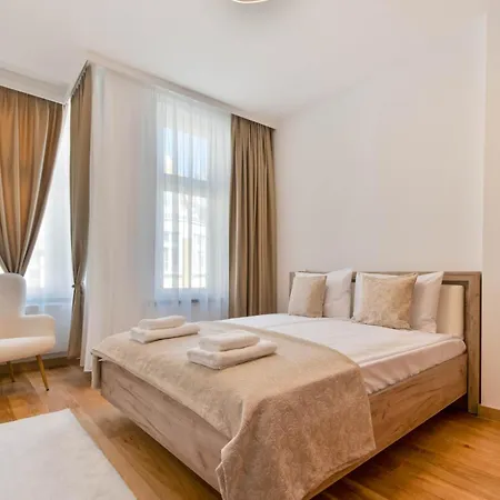Apartment Central