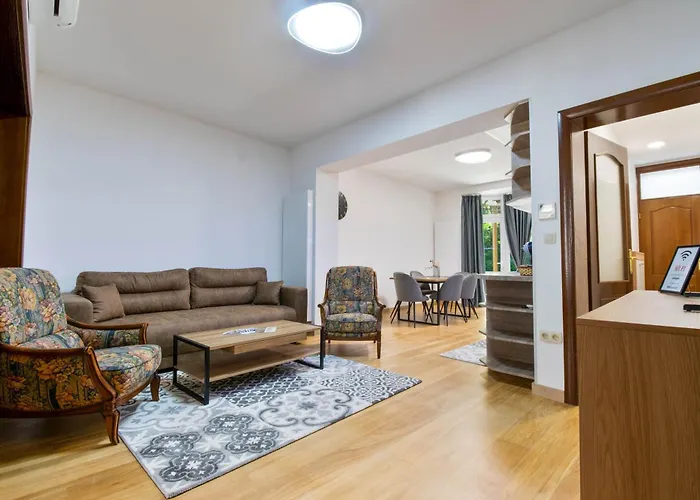 Lejlighed Apartment Central