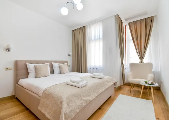 Apartment Central Lejlighed *